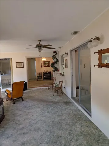 9946 39th Way N Pinellas Park FL 33782