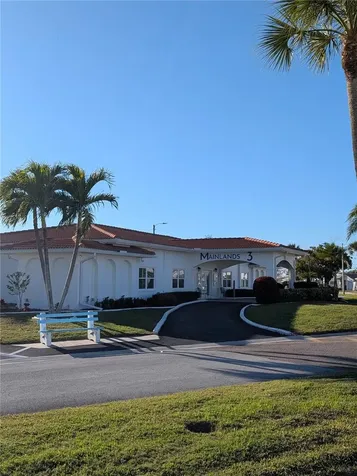 9946 39th Way N Pinellas Park FL 33782