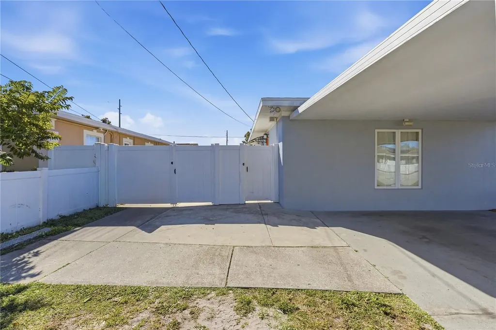 3214 W Abdella Street Tampa FL 33607