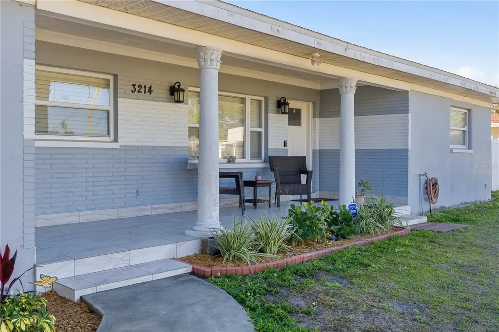 3214 W Abdella Street Tampa FL 33607