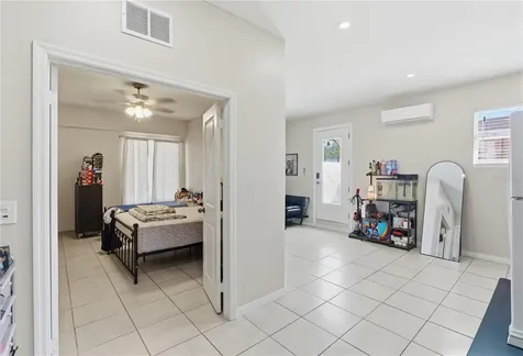 3214 W Abdella Street Tampa FL 33607