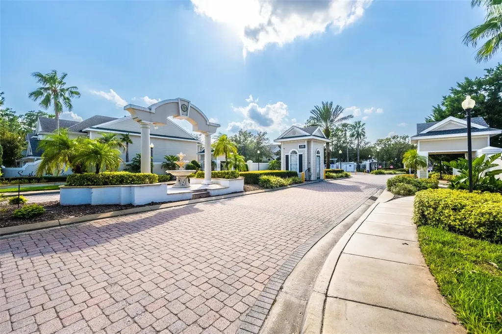 233 Southern Pecan Circle Winter Garden FL 34787