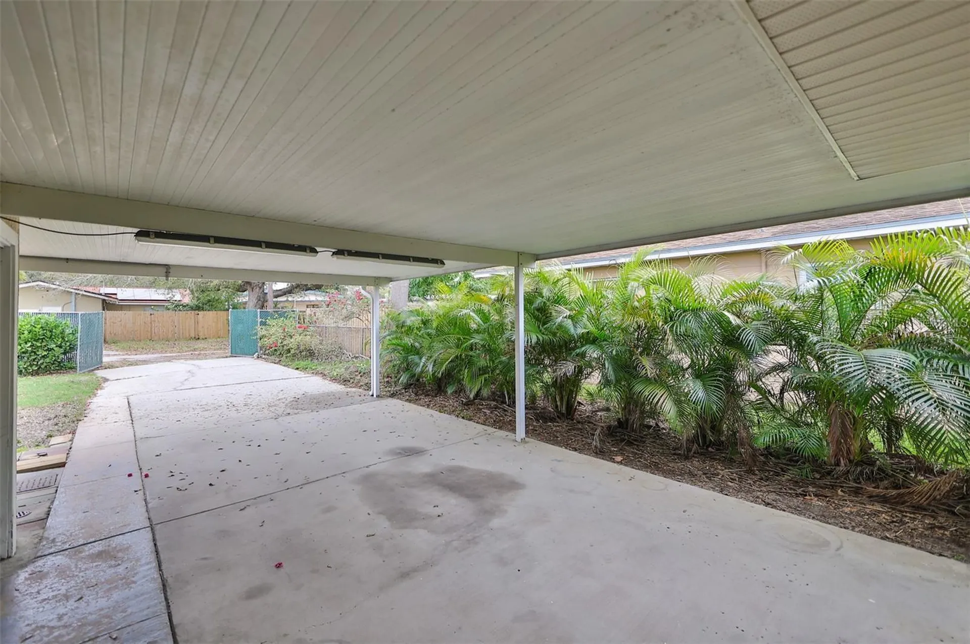 5721 10th Avenue N St Petersburg FL 33710