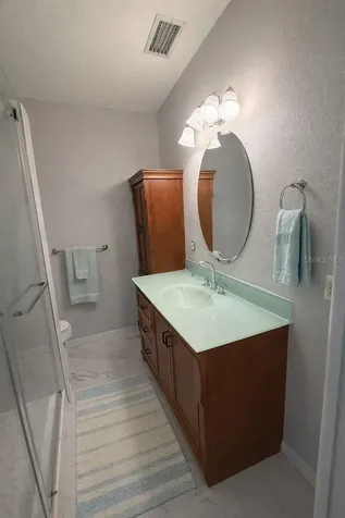 5721 10th Avenue N St Petersburg FL 33710
