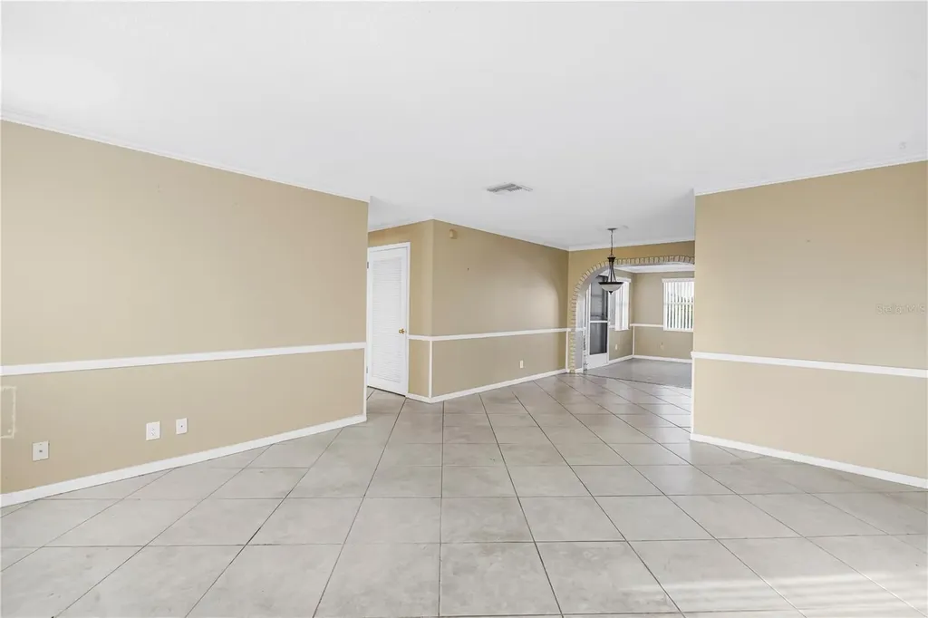 9840 Mainlands Boulevard W Pinellas Park FL 33782