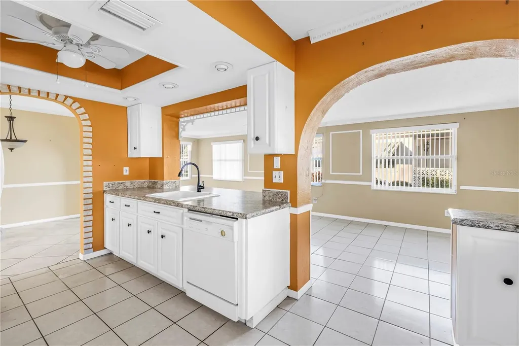 9840 Mainlands Boulevard W Pinellas Park FL 33782