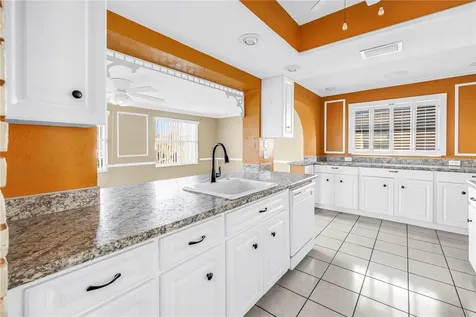 9840 Mainlands Boulevard W Pinellas Park FL 33782