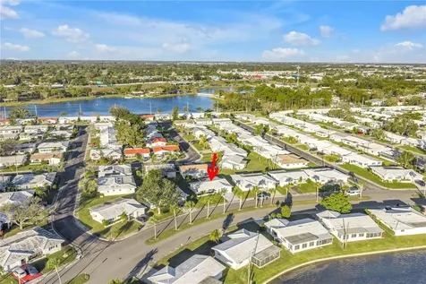 9840 Mainlands Boulevard W Pinellas Park FL 33782