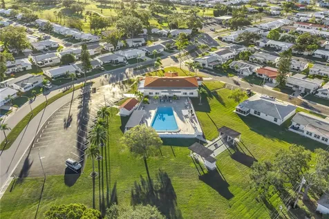9840 Mainlands Boulevard W Pinellas Park FL 33782
