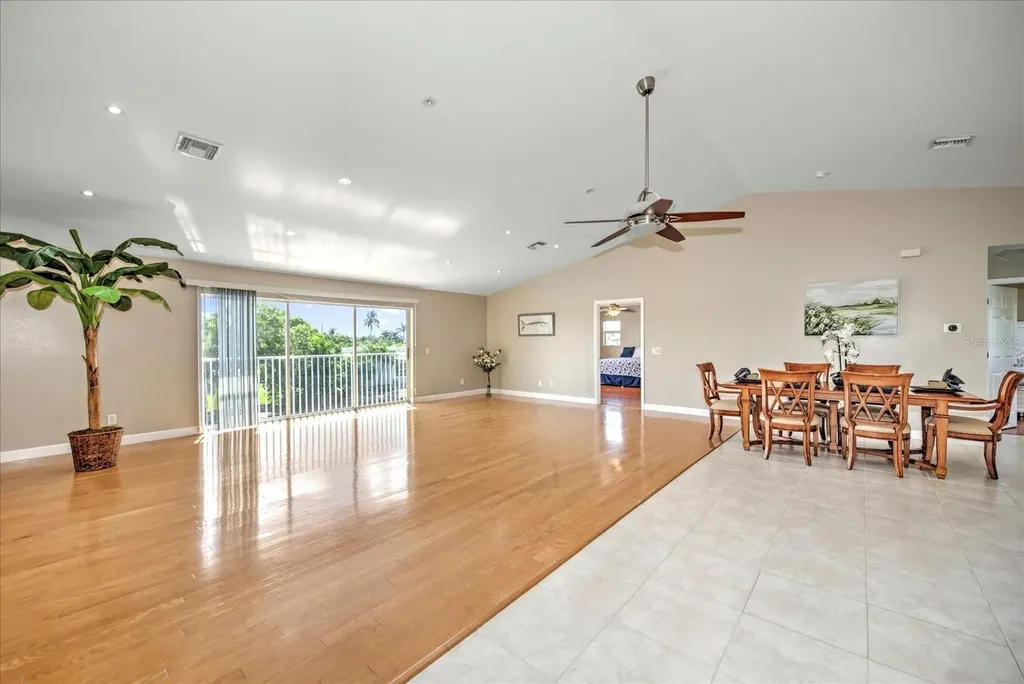4424 N Canal Circle North Fort Myers FL 33903