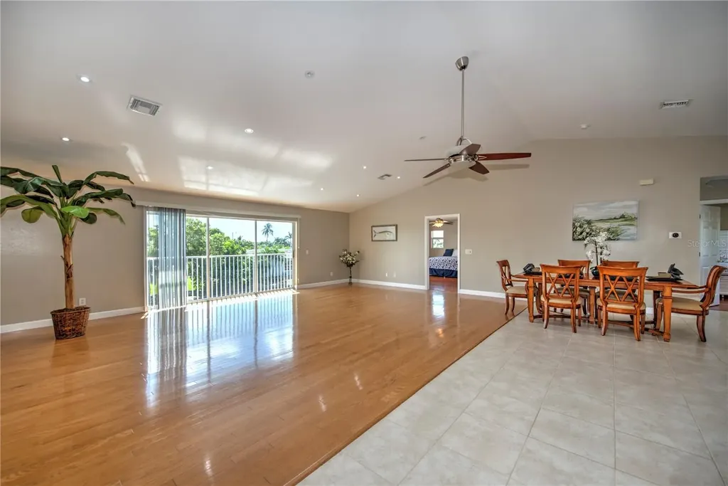 4424 N Canal Circle North Fort Myers FL 33903