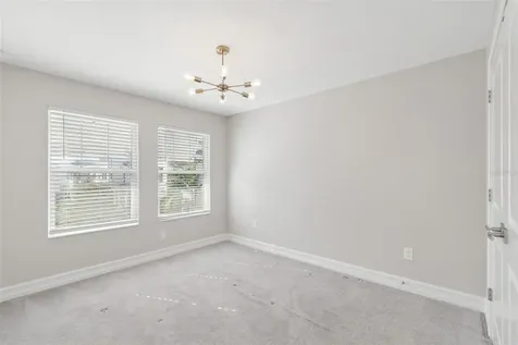 4921 W Paul Avenue Tampa FL 33611