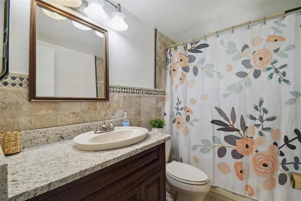 6128 Oak Ridge Avenue New Port Richey FL 34653