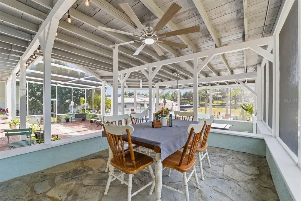 6128 Oak Ridge Avenue New Port Richey FL 34653