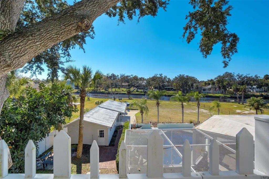 6128 Oak Ridge Avenue New Port Richey FL 34653