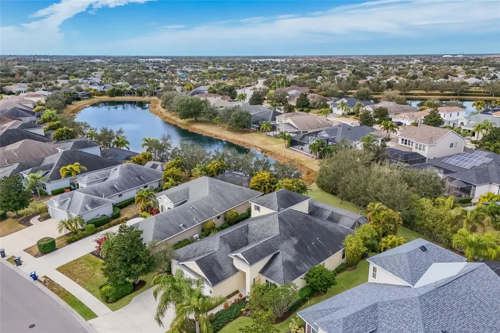 12026 Forest Park Circle Bradenton FL 34211