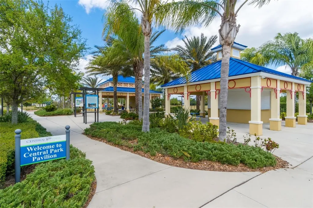 12026 Forest Park Circle Bradenton FL 34211