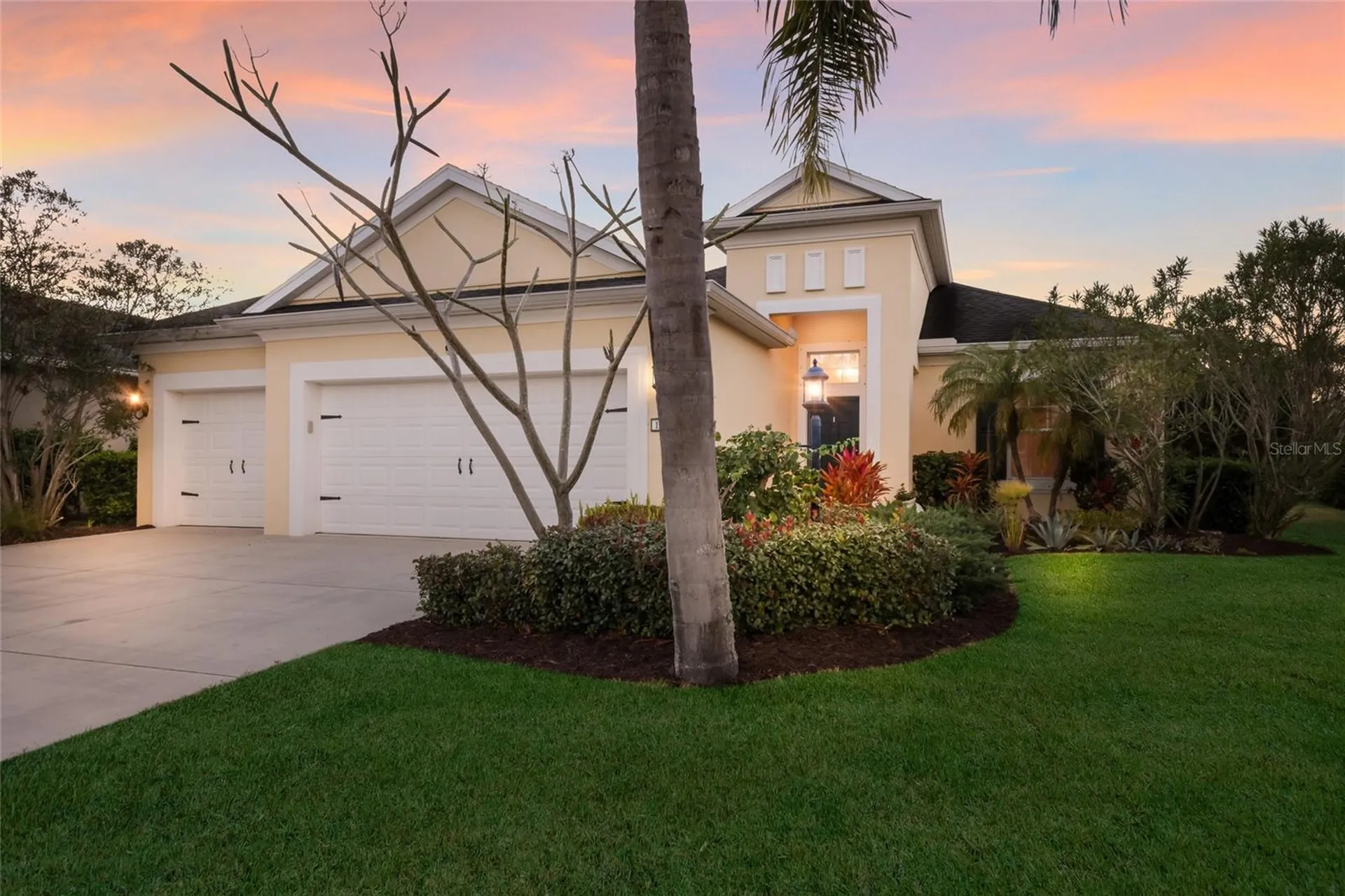 12026 Forest Park Circle Bradenton FL 34211