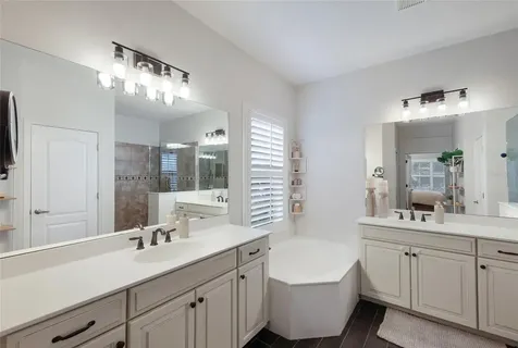 12026 Forest Park Circle Bradenton FL 34211