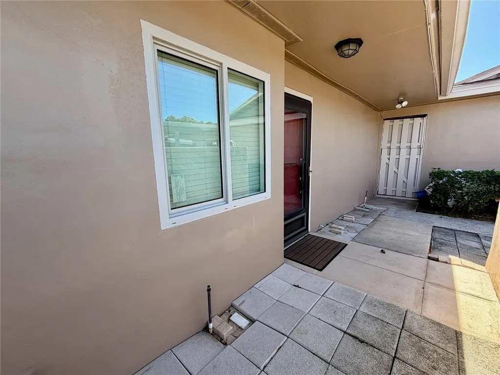 2284 Oak Neck Road Clearwater FL 33763