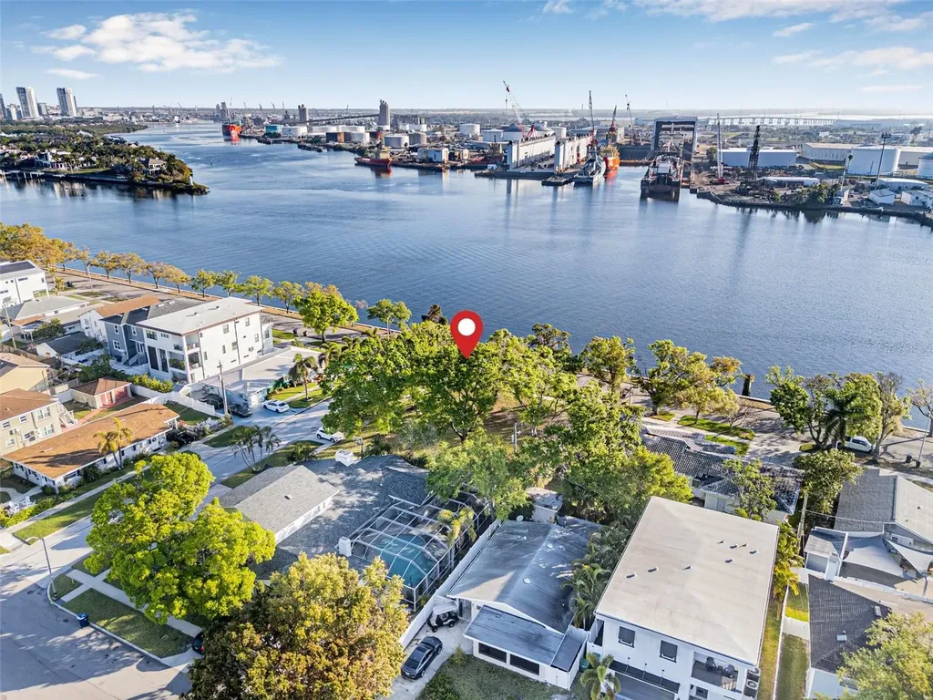 602 Channel Drive Tampa FL 33606