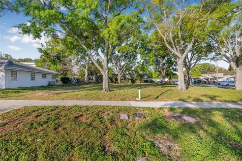 602 Channel Drive Tampa FL 33606