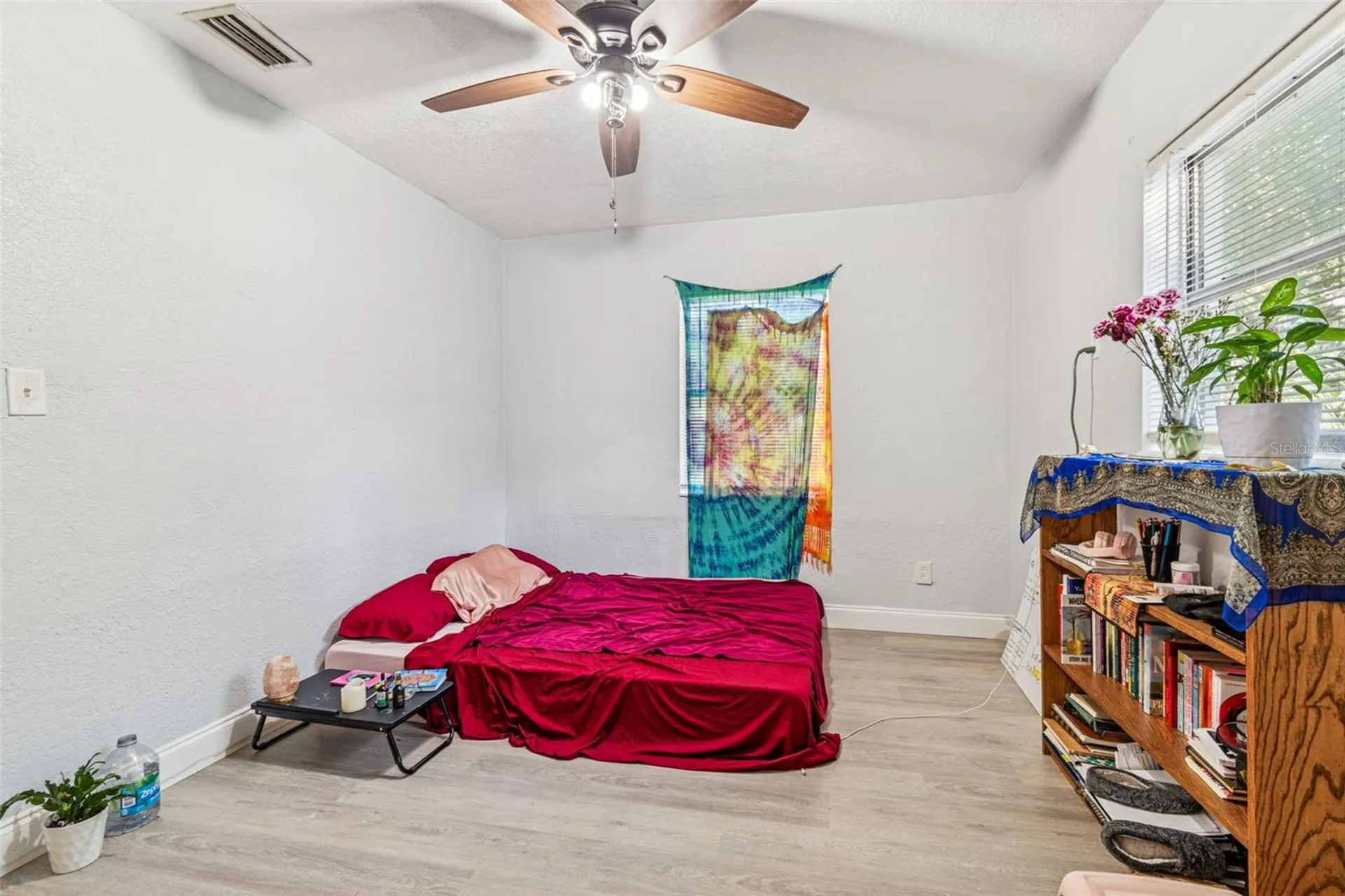 610 16th Avenue S St Petersburg FL 33701