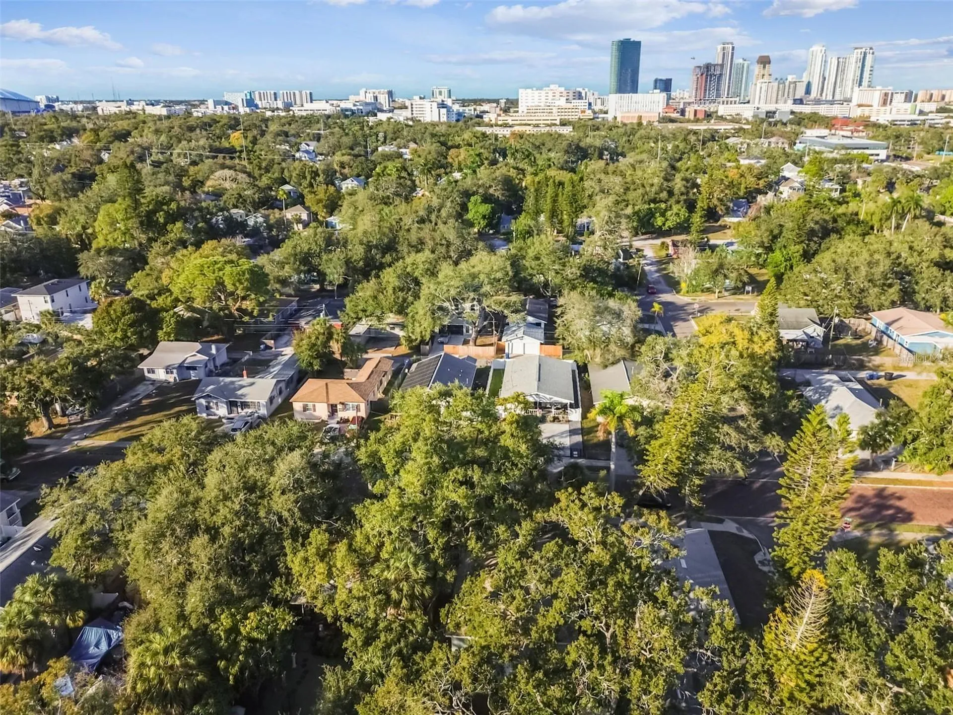 610 16th Avenue S St Petersburg FL 33701