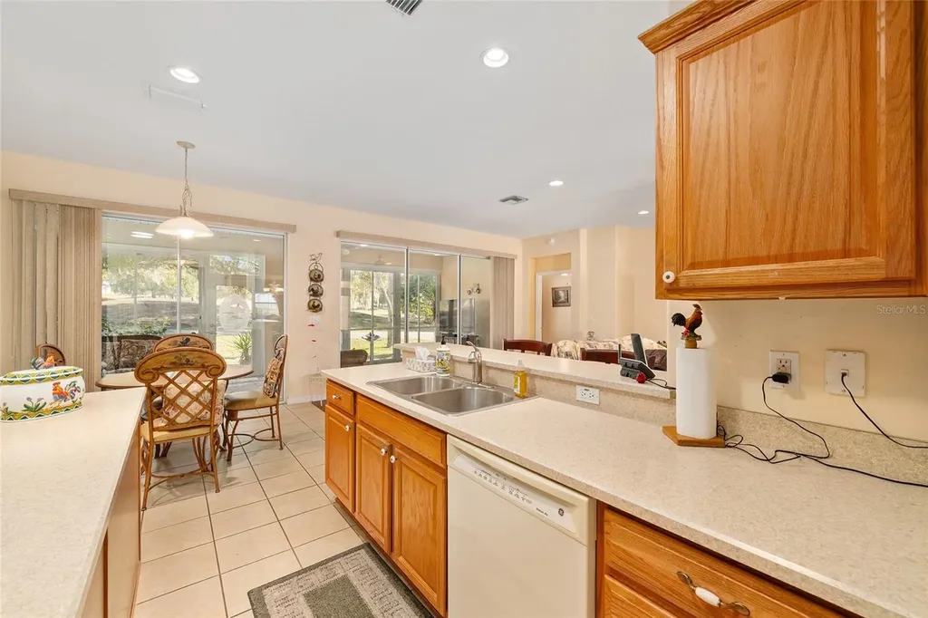 9153 SE 137th Street Road Summerfield FL 34491