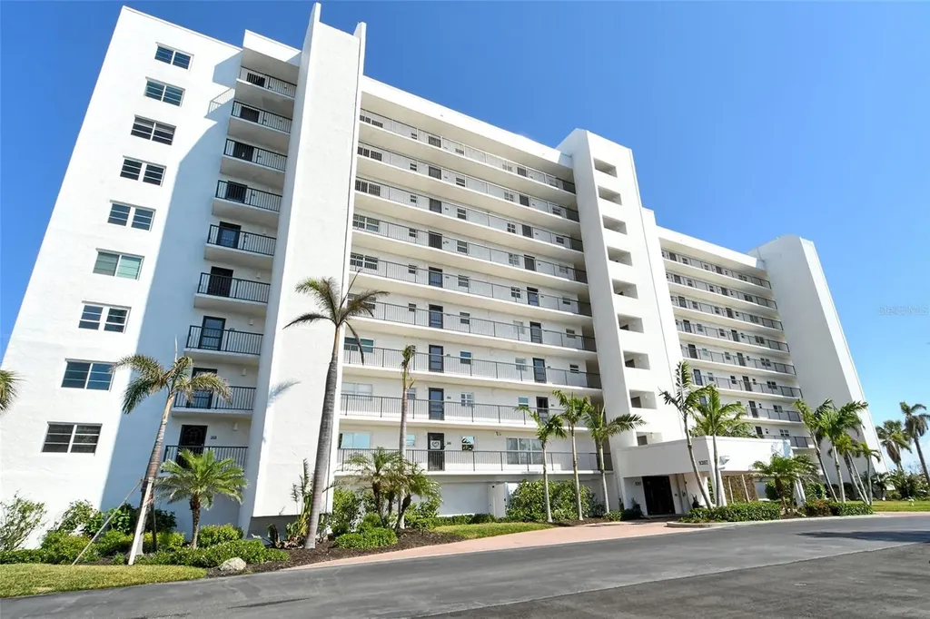 9397 Midnight Pass Road Sarasota FL 34242