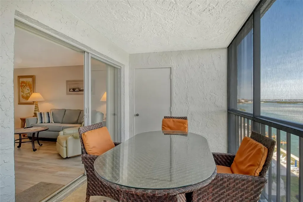 9397 Midnight Pass Road Sarasota FL 34242