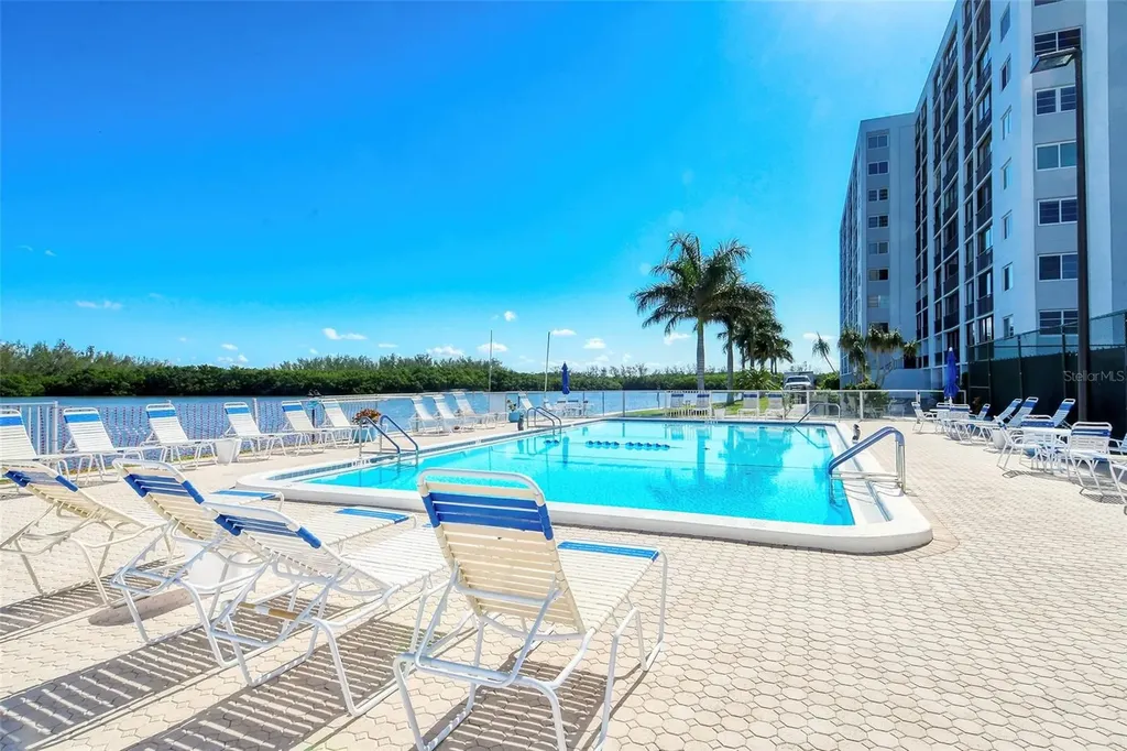 9397 Midnight Pass Road Sarasota FL 34242