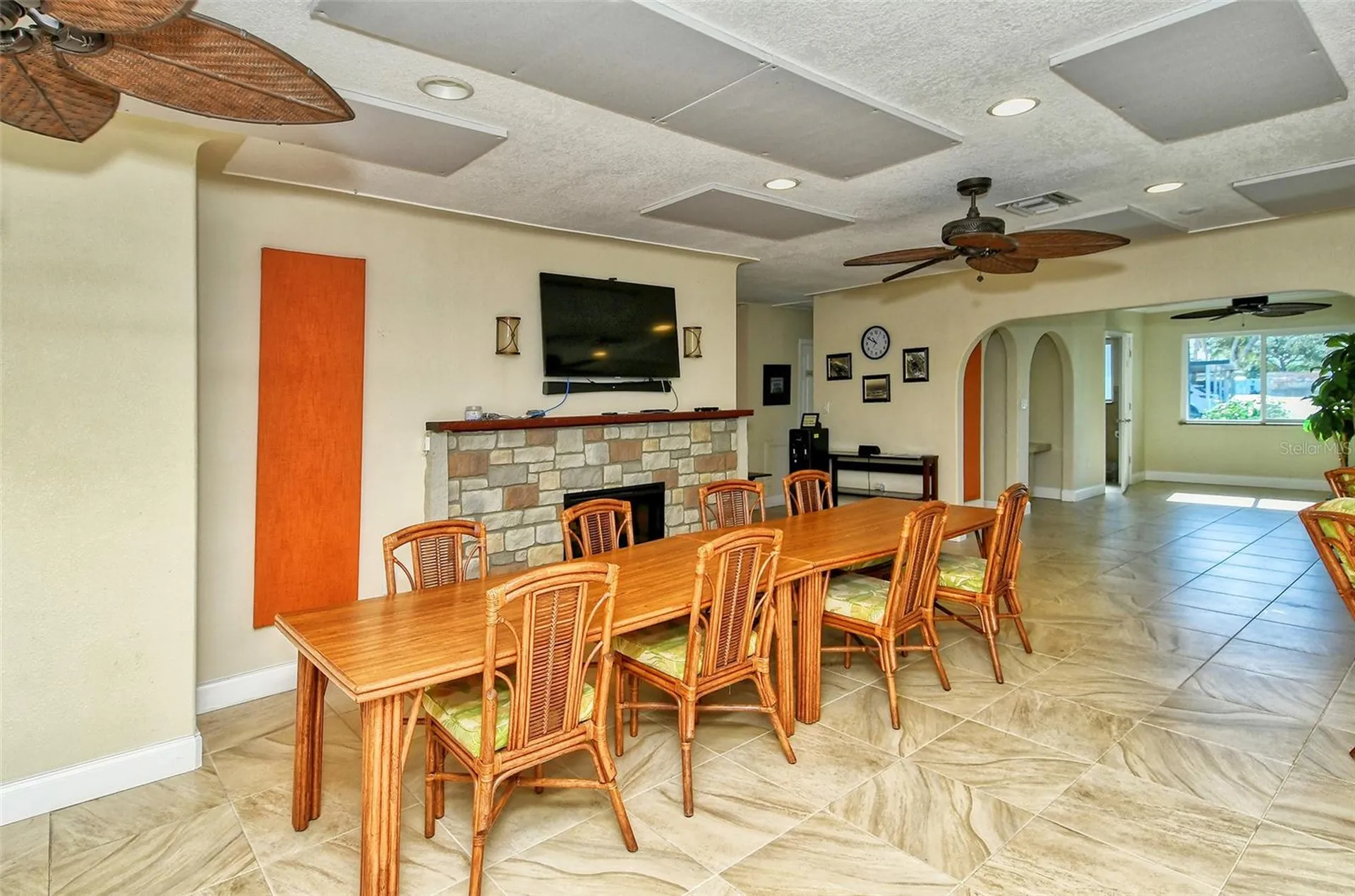 9397 Midnight Pass Road Sarasota FL 34242