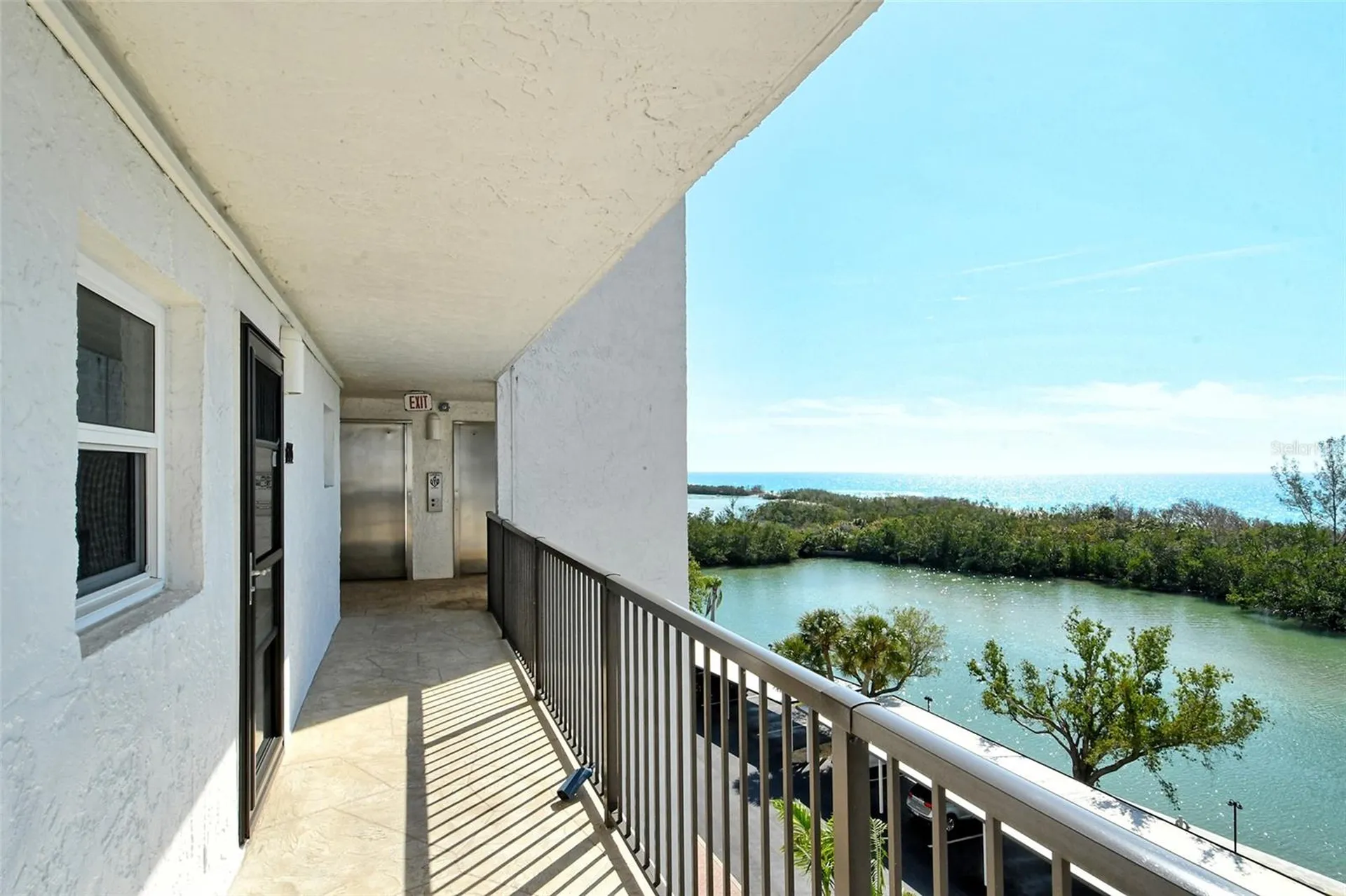 9397 Midnight Pass Road Sarasota FL 34242