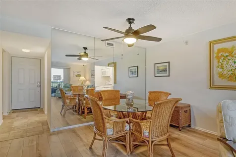 9397 Midnight Pass Road Sarasota FL 34242