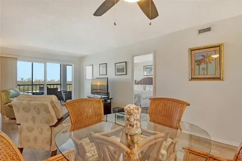 9397 Midnight Pass Road Sarasota FL 34242
