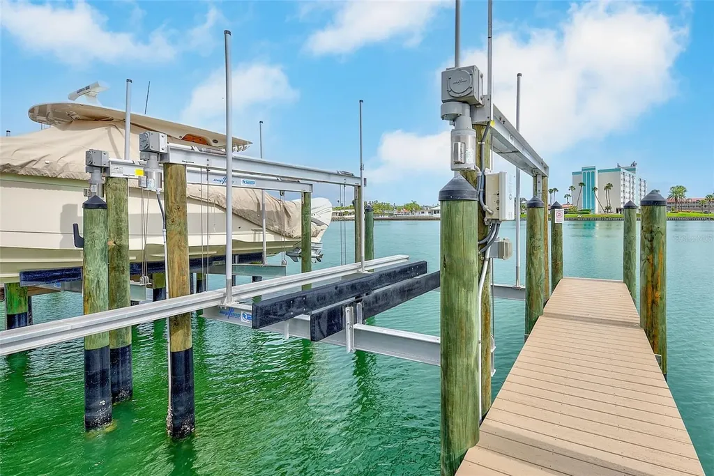 20001 Gulf Boulevard Indian Shores FL 33785