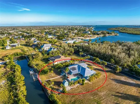 50 Spyglass Alley Placida FL 33946