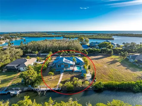 50 Spyglass Alley Placida FL 33946