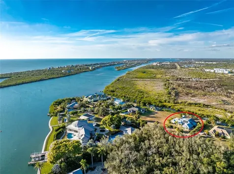 50 Spyglass Alley Placida FL 33946