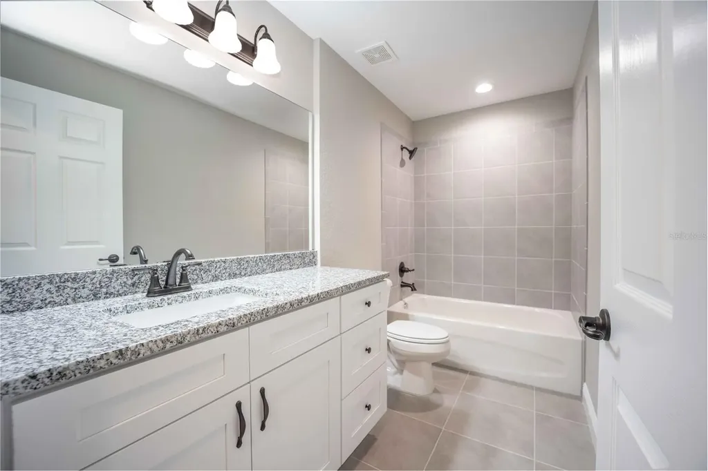 9241 SE 155th Place Summerfield FL 34491