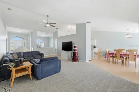 6786 Highlands Creek Lakeland FL 33813
