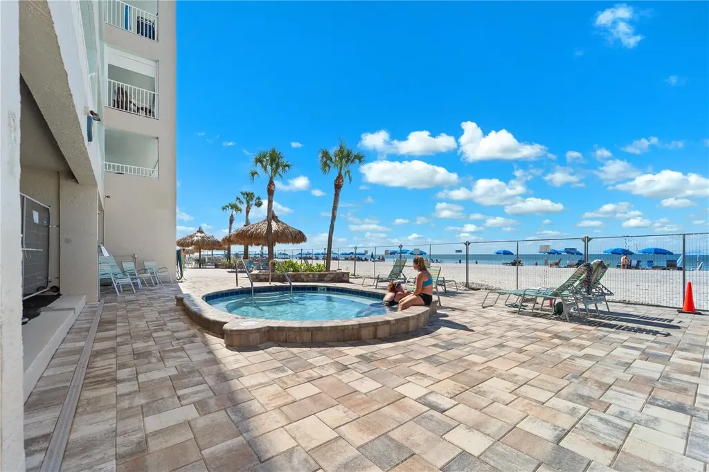 17140 Gulf Boulevard St Petersburg FL 33708