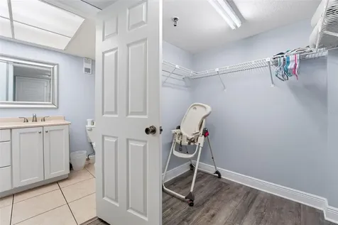 17140 Gulf Boulevard St Petersburg FL 33708