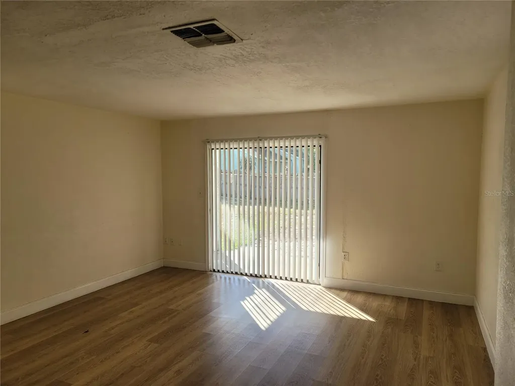 1236 Dovehill Drive Apopka FL 32703