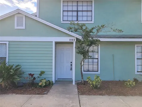 1236 Dovehill Drive Apopka FL 32703