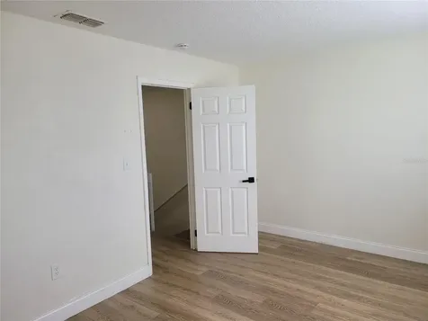 1236 Dovehill Drive Apopka FL 32703