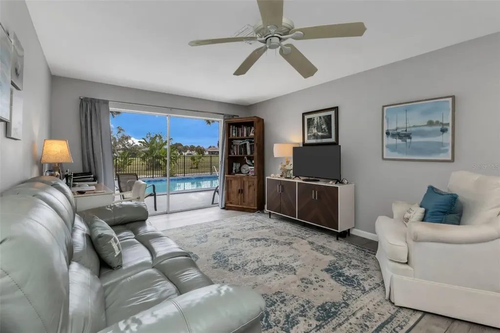 16 Oakland Hills Place Rotonda West FL 33947