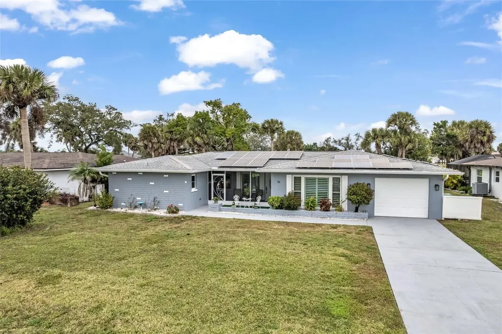 16 Oakland Hills Place Rotonda West FL 33947