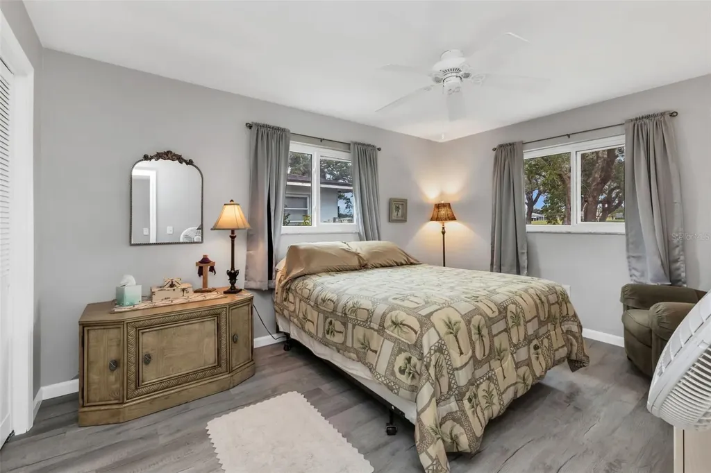 16 Oakland Hills Place Rotonda West FL 33947